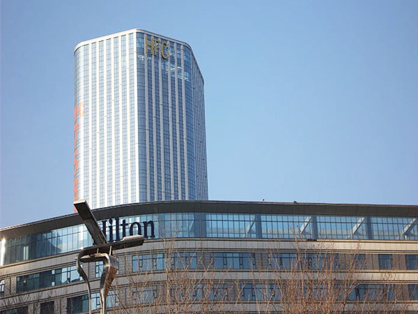 楼顶发光字怎么固定比较安全？