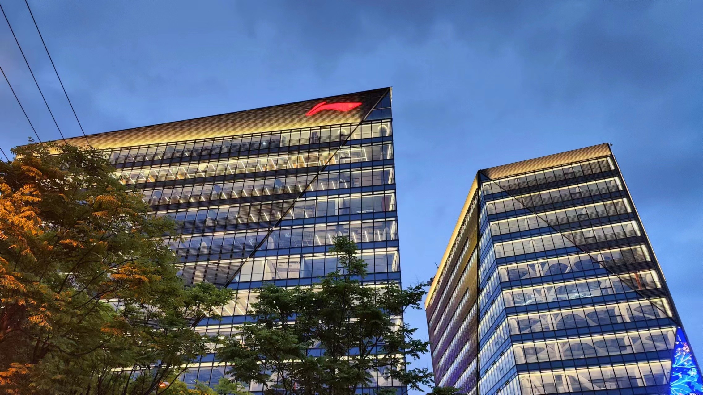 幕墙logo发光字的价格