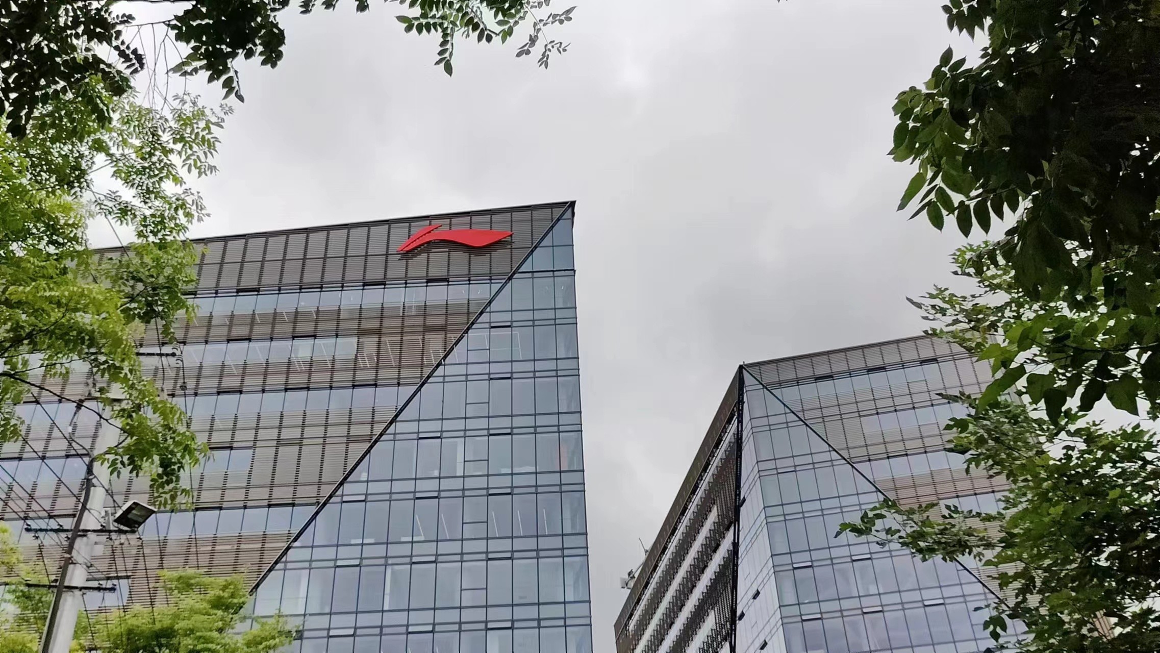 幕墙logo大字制作安装注意事项！