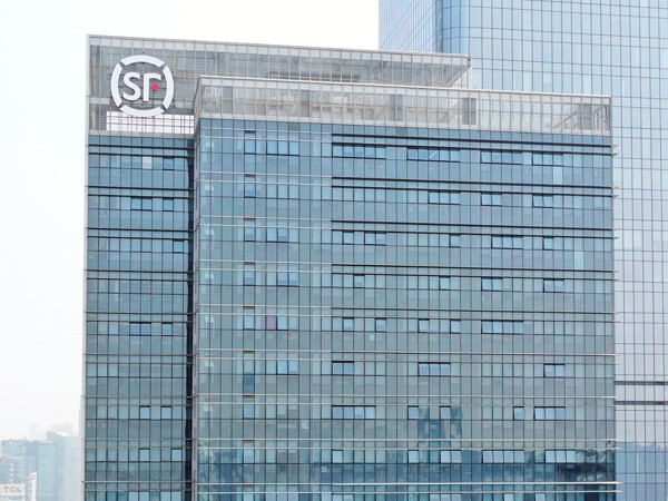 大厦楼体发光字厂家质保期多久？