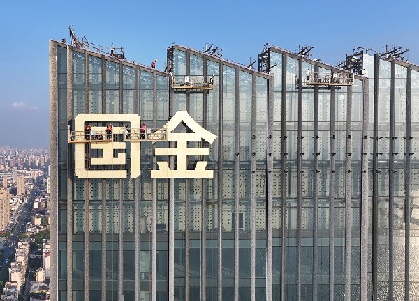 国内高端楼顶发光字厂家推荐丨字工场