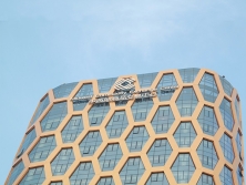 玻璃幕墙发光字哪种制作工艺最耐用？